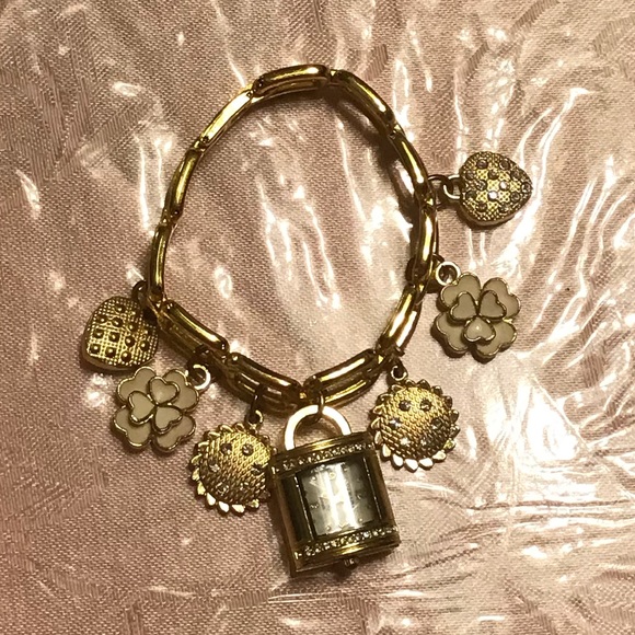 Brand new Strada clock charm bracelet - Picture 1 of 3